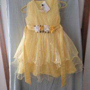 Bright yellow formal Girls dress size 140 (ages 10-11)